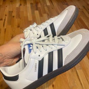 NWT Adidas Samba OG White Size 6 M / 7 W